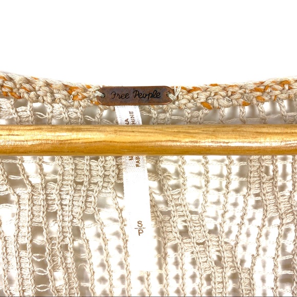 Free People Lace Crotched Knit Top Sweater Size S - Picture 8 of 8